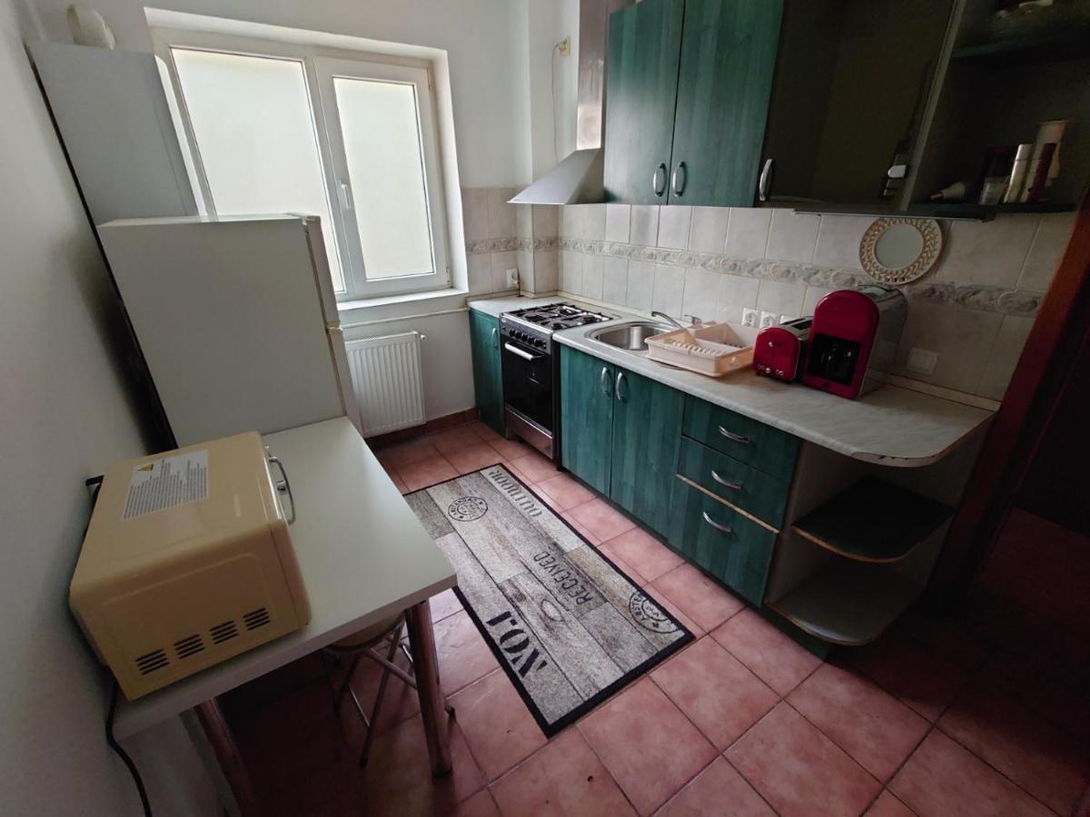 בוקרשט Andreea'S Apartments-Old Town מראה חיצוני תמונה