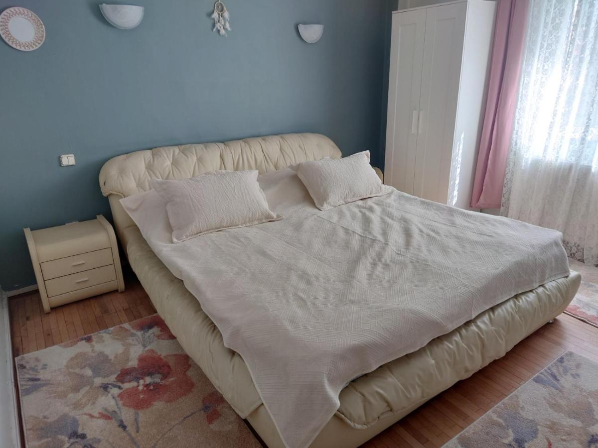 בוקרשט Andreea'S Apartments-Old Town מראה חיצוני תמונה