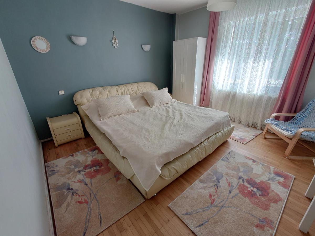 בוקרשט Andreea'S Apartments-Old Town מראה חיצוני תמונה