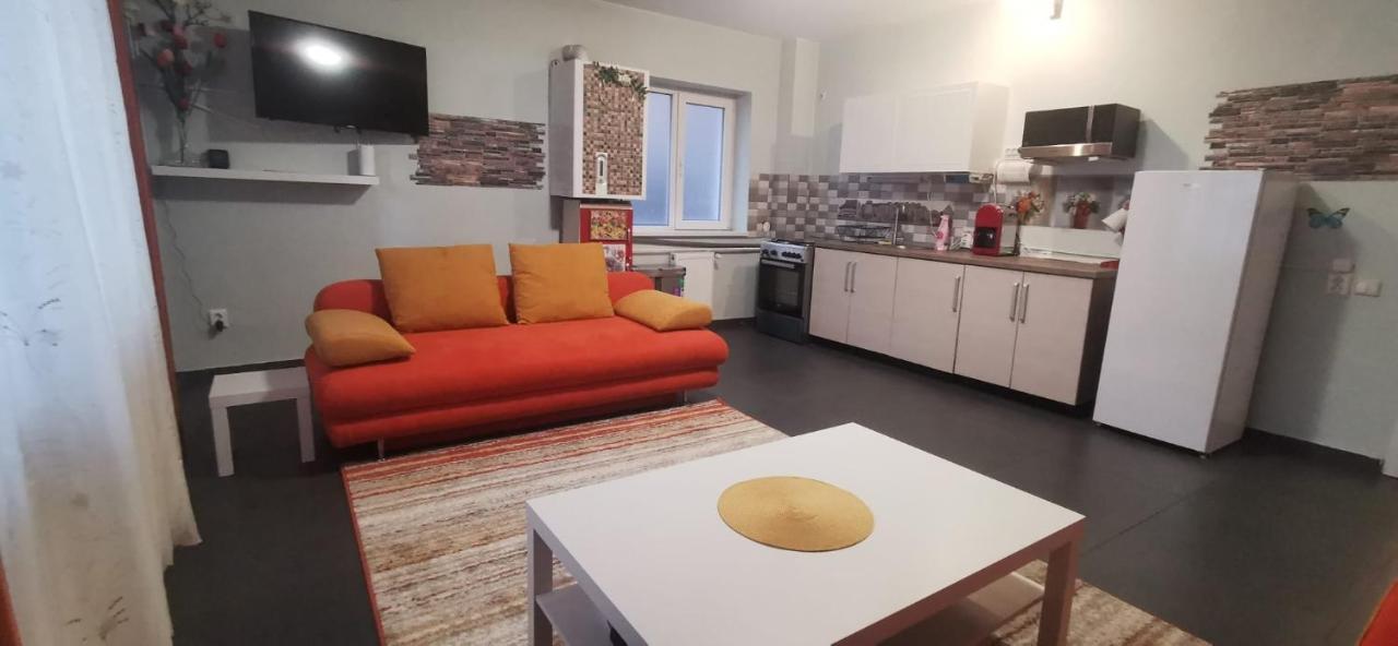 בוקרשט Andreea'S Apartments-Old Town מראה חיצוני תמונה