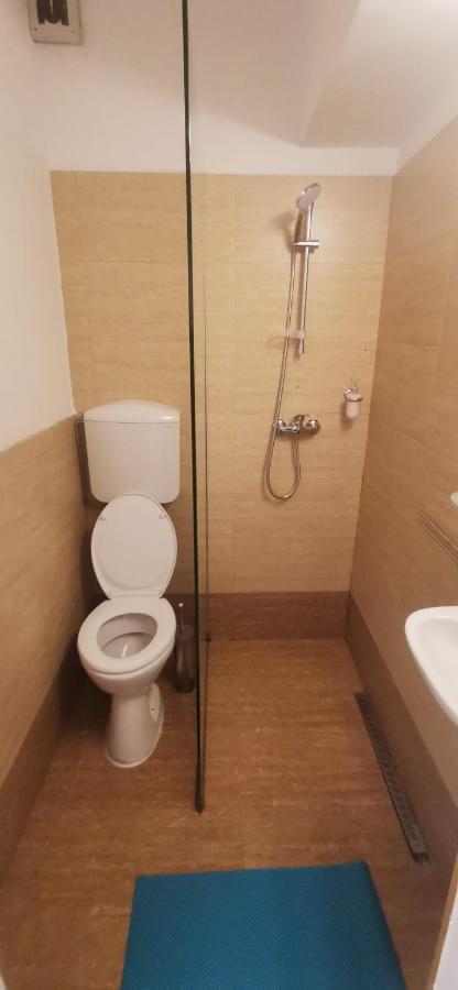 בוקרשט Andreea'S Apartments-Old Town מראה חיצוני תמונה